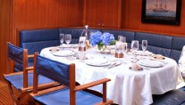Callisto - Salon Dining